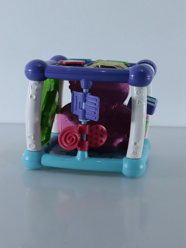 Busy Learners Activity Cube