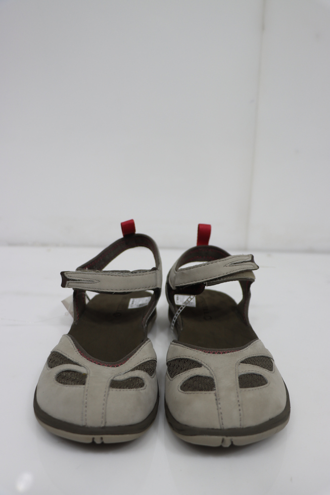 Dama Talla 6(23 CM)