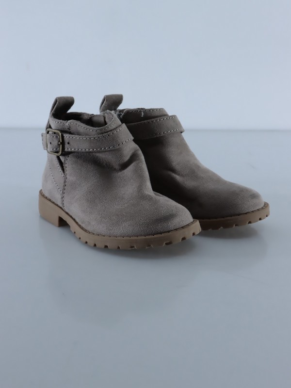 Niña Talla 5(12.5 CM)